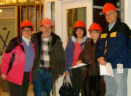 l-r: Deb Murray '99, Mike Maher '72, Deb Child Trabucco '78, Patty Adams Farmer '92 and John Trabucco '77